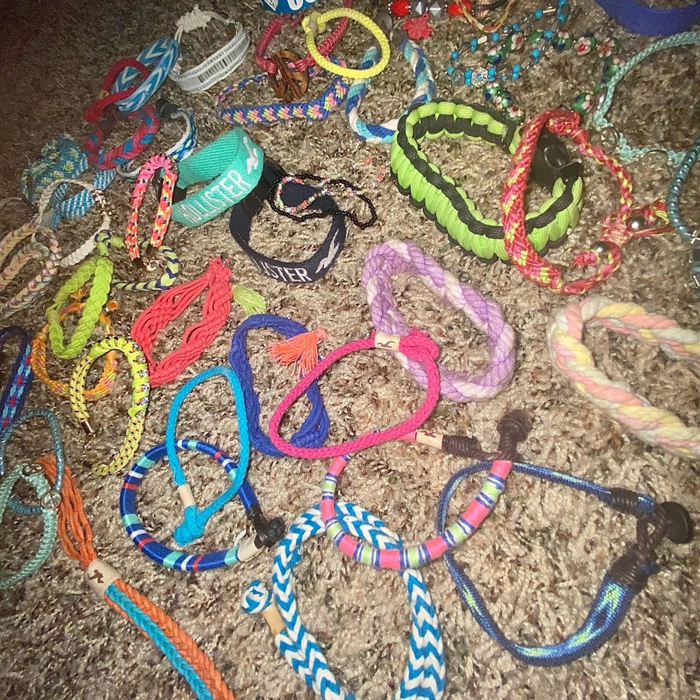Bracelet bundle!! - Picture 3 of 4